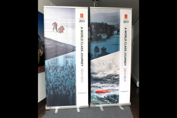 33.5"x 79" standard retractable banner